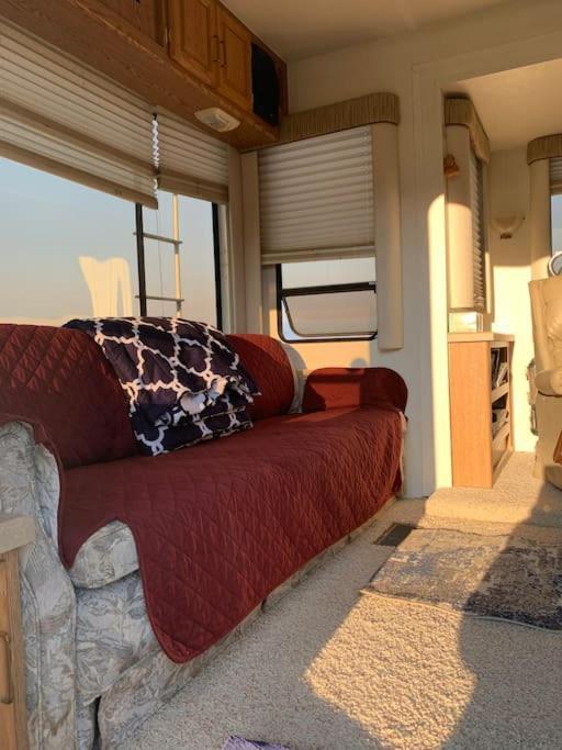 Mission Mountain Camper Saint Ignatius Exterior foto